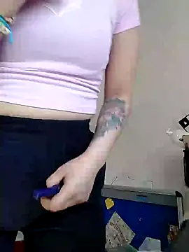 Snapshot of samanta_rosas1 chatting on 12.11.24 samanta rosas1 online show from 12.11.24