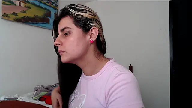 Snapshot of samanta_rosas1 chatting on 12.12.24 samanta rosas1 online show from 12.12.24
