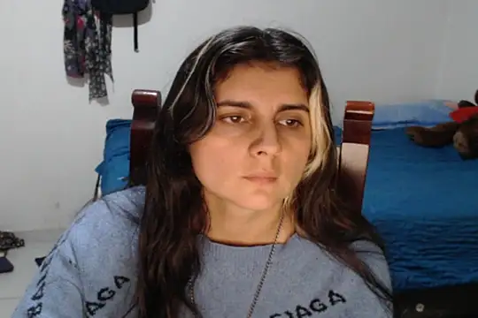 Snapshot of samanta_rosas1 chatting on 12.18.24 samanta rosas1 online show from 12.18.24