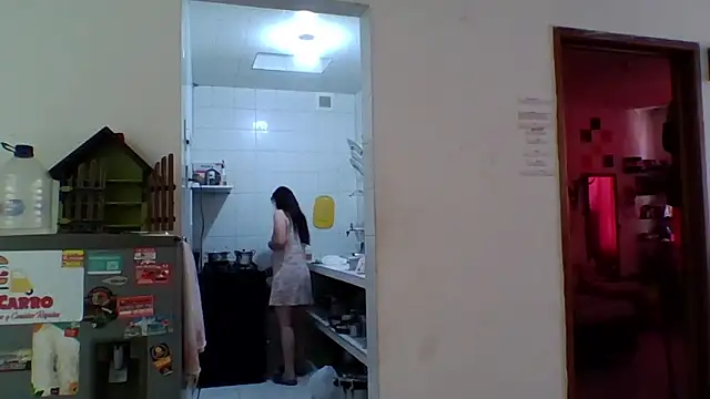 Snapshot of samanta_rosas1 chatting on 01.20.25 samanta rosas1 online show from 01.20.25