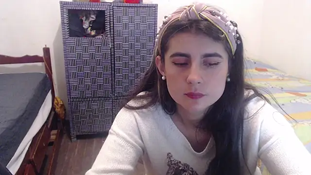 Snapshot of samanta_rosas1 chatting on 01.23.25 samanta rosas1 online show from 01.23.25