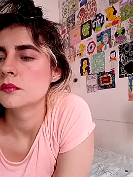 Snapshot of samanta_rosas1 chatting on 03.19.25 samanta rosas1 online show from 03.19.25