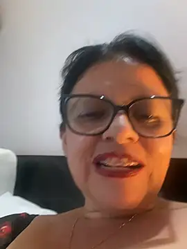 Snapshot of Sharongirl07 chatting on 07.14.26 Sharongirl07 online show from 07.14.26