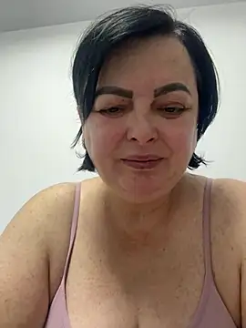 Amandamuller1982 online show from 12.28.24