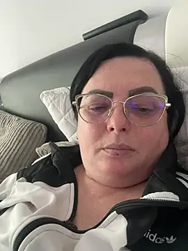 Amandamuller1982 online show from 01.24.25