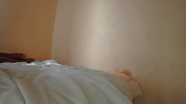 Snapshot of SexyEbonySlender chatting on 01.31.25 SexyEbonySlender online show from 01.31.25