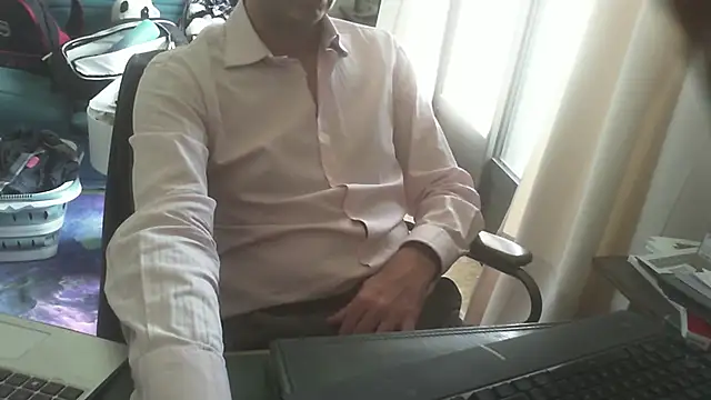 shyfrenchcock1 online show from 04.21.26