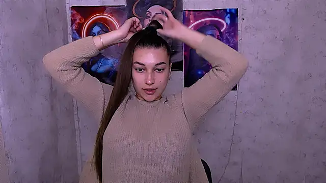 KarolinaRosse  online show from 10.06.25