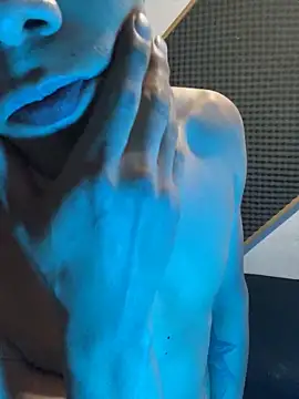 SkinnyHot444 online show from 01.31.25