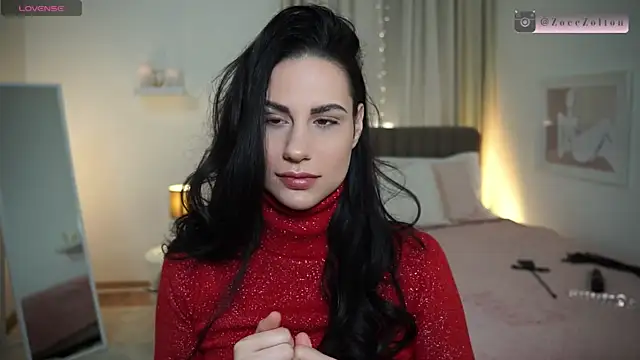 ZoeeZolton online show from 03.22.25