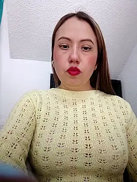 Snapshot of VIOLETA-25_ chatting on 09.14.25 VIOLETA-25 online show from 09.14.25