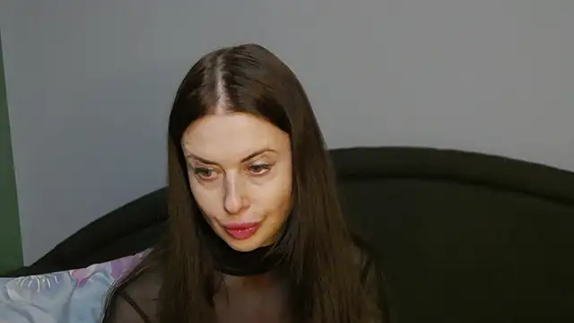 Snapshot of Mia_Lovi chatting on 02.28.25 Mia Lovi online show from 02.28.25