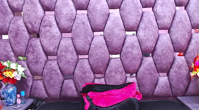 Snapshot of Morgana_Smit chatting on 12.13.24 Morgana Smit online show from 12.13.24