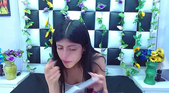 Snapshot of Morgana_Smit chatting on 02.12.25 Morgana Smit online show from 02.12.25