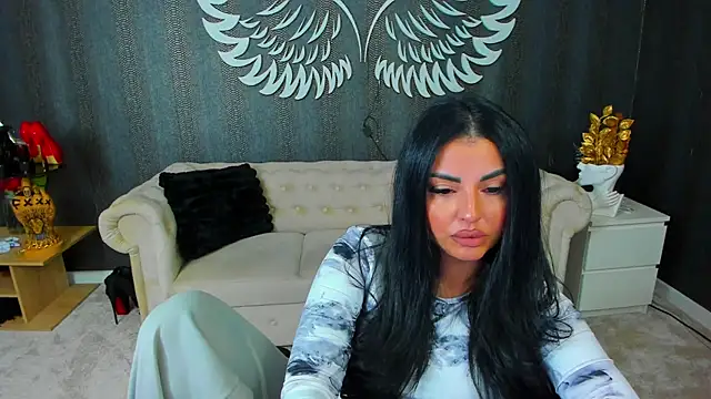 anemarieejolie online show from 11.05.25