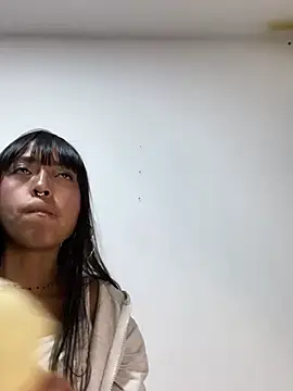 bonnie 18x online show from 02.26.25