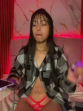 bonnie 18x online show from 03.23.25