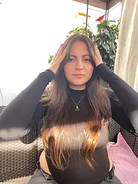 PoliBenett  online show from 12.12.24