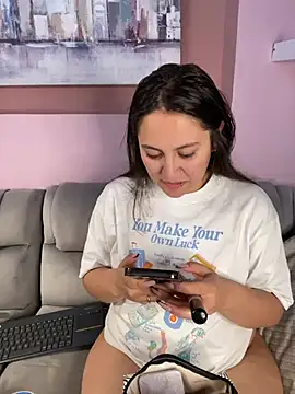 PoliBenett  online show from 01.18.25