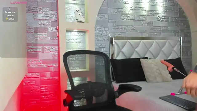 Aron Bolt online show from 01.29.25