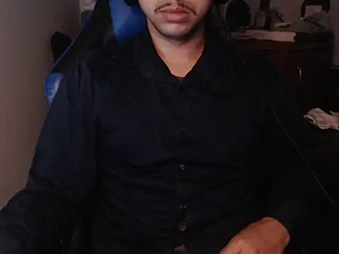 anjonoturno1 online show from 11.17.25