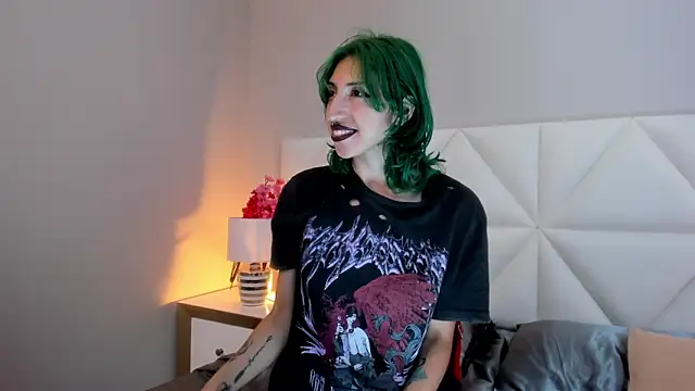 Im gaia online show from 03.22.25