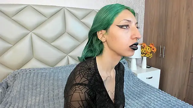 Im gaia online show from 09.16.25