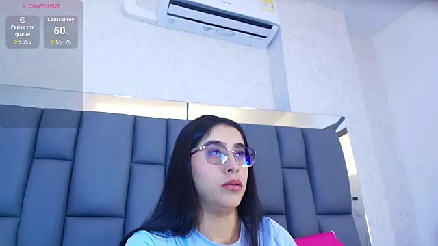 Amy wats0n online show from 04.10.26