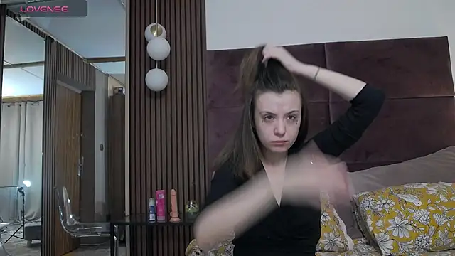 IvyBunny  online show from 12.09.24