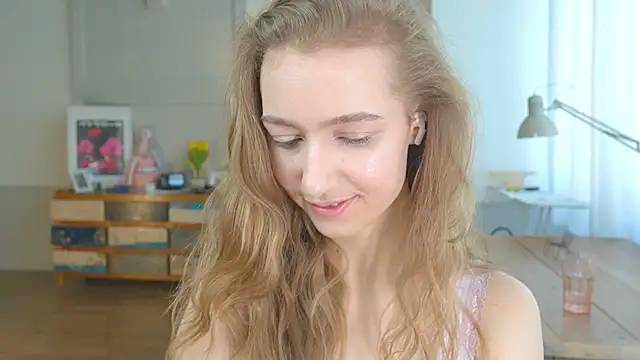 solar bella online show from 02.01.25