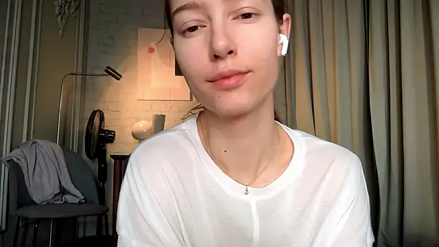 solar bella online show from 02.16.26