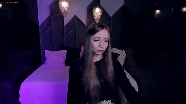 OliviaGentle online show from 12.10.24