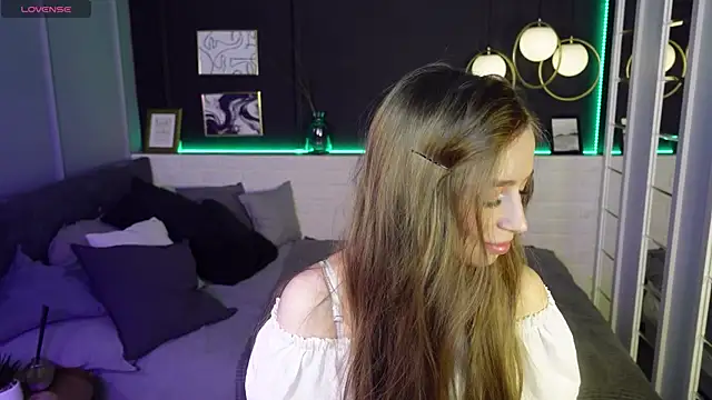 OliviaGentle online show from 02.08.25