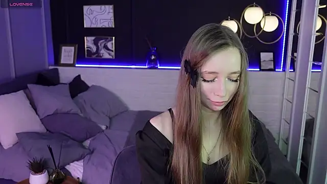 OliviaGentle online show from 02.14.25