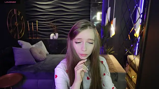 OliviaGentle online show from 03.06.25