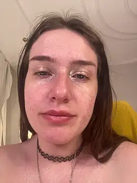 Snapshot of LisaElfy chatting on 02.22.25 LisaElfy online show from 02.22.25