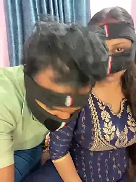 mickey love online show from 10.04.25