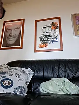 mileflav0r online show from 04.13.26