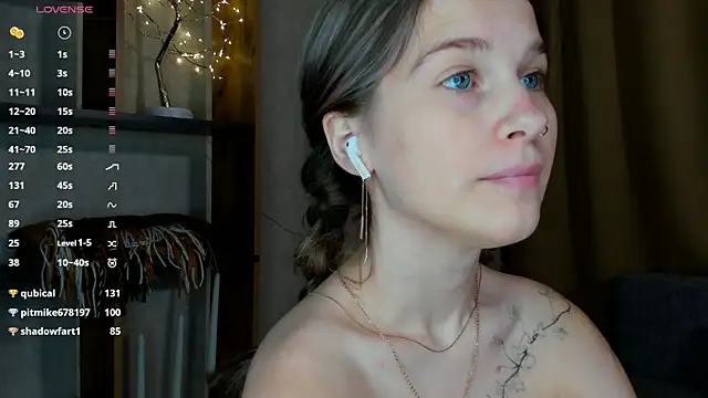 LinaCristonsen online show from 12.08.24