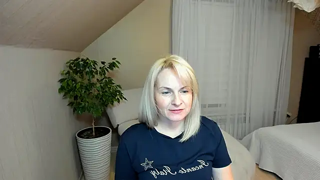 Alicee Gracee online show from 01.12.25