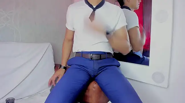 Lucii fer  online show from 02.22.25