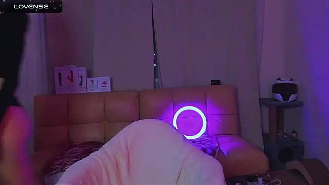 Snapshot of Pinkyberry6969 chatting on 12.22.24 Pinkyberry6969 online show from 12.22.24