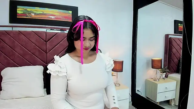 ZoeBianchi online show from 12.04.24