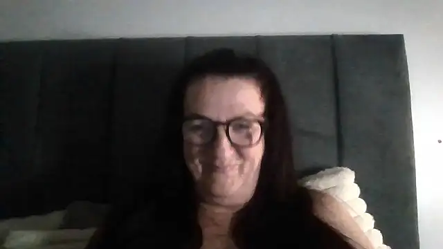 Tillieuk online show from 06.10.26