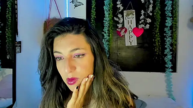 Snapshot of queen-natty chatting on 02.18.26 queen-natty online show from 02.18.26