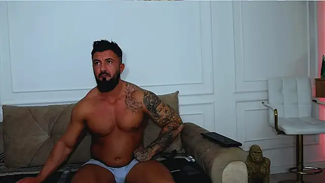 UrsuKing online show from 02.13.25