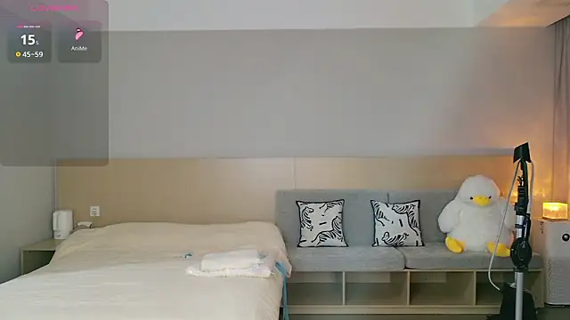 Lucky-baby online show from 10.22.25