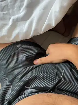 Snapshot of Rahulroy96 chatting on 01.01.25 Rahulroy96 online show from 01.01.25