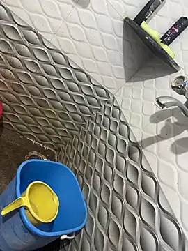 Snapshot of Rahulroy96 chatting on 01.04.25 Rahulroy96 online show from 01.04.25