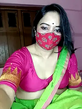 Snapshot of Lexi_Baby_ chatting on 10.19.25 Lexi Baby online show from 10.19.25